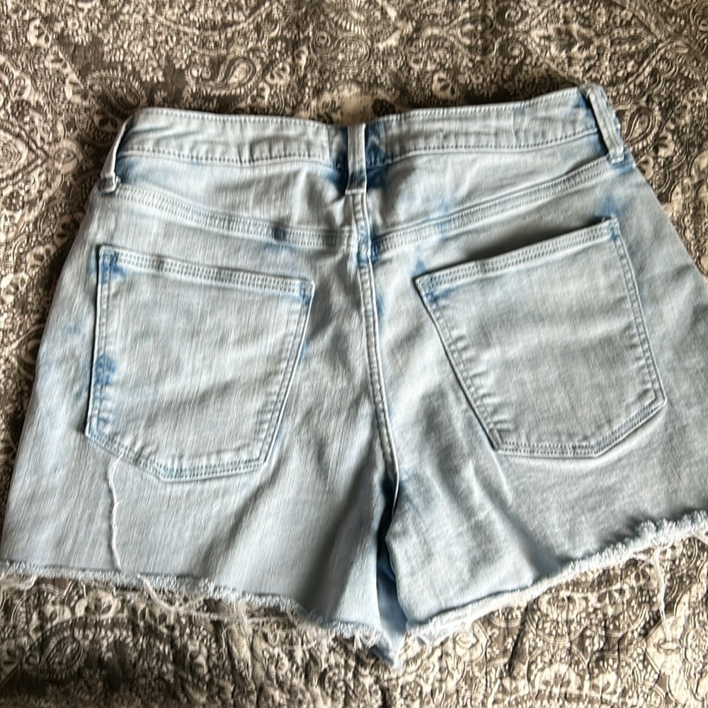 Universal Thread Shorts - image 2